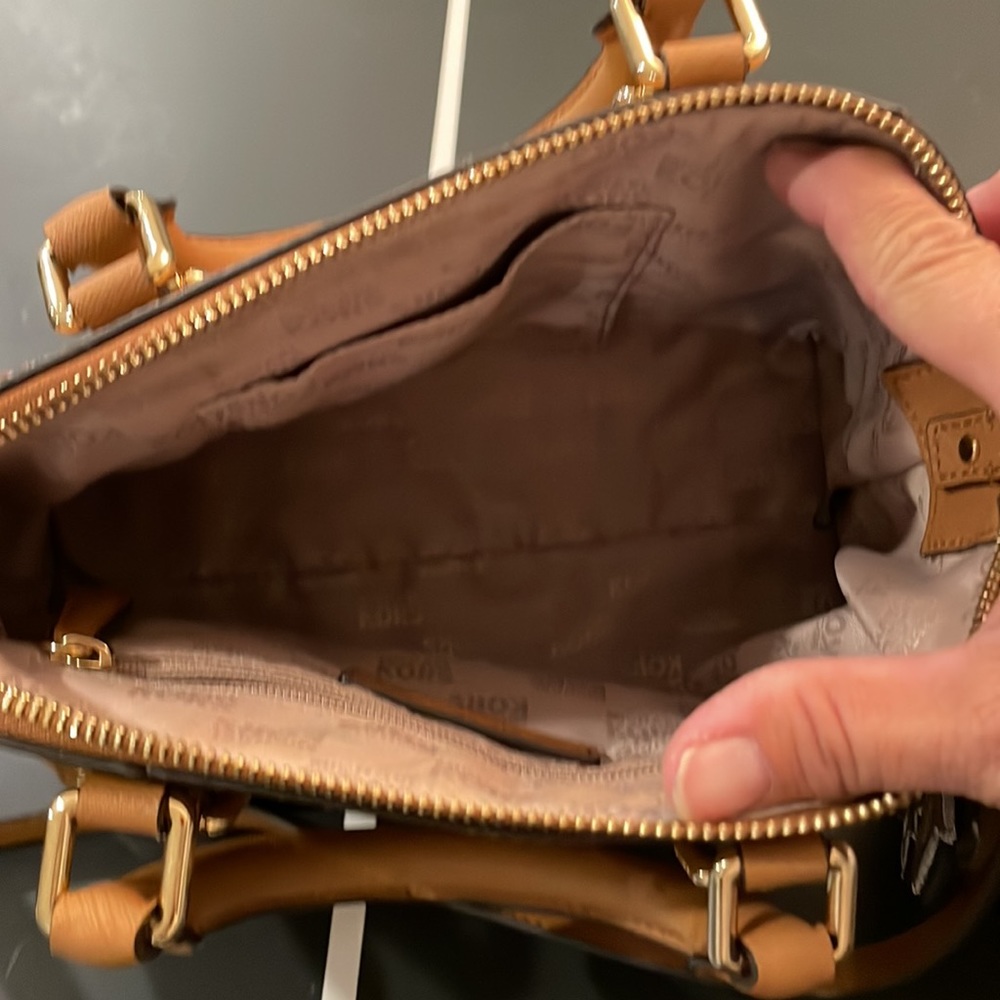 Purse & wallet/wristlet bundle - Picture 2 of 3